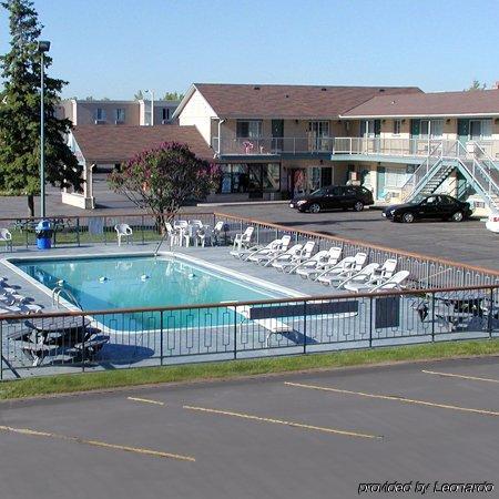 Motel Rockwell 2*